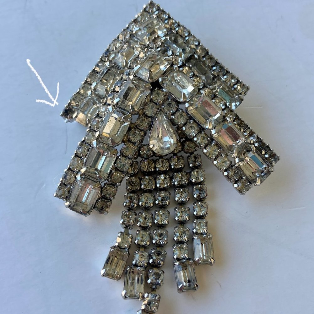 Kramer Chevron Ornate Rhinestones Brooch with Dangles - Picture 5 of 9